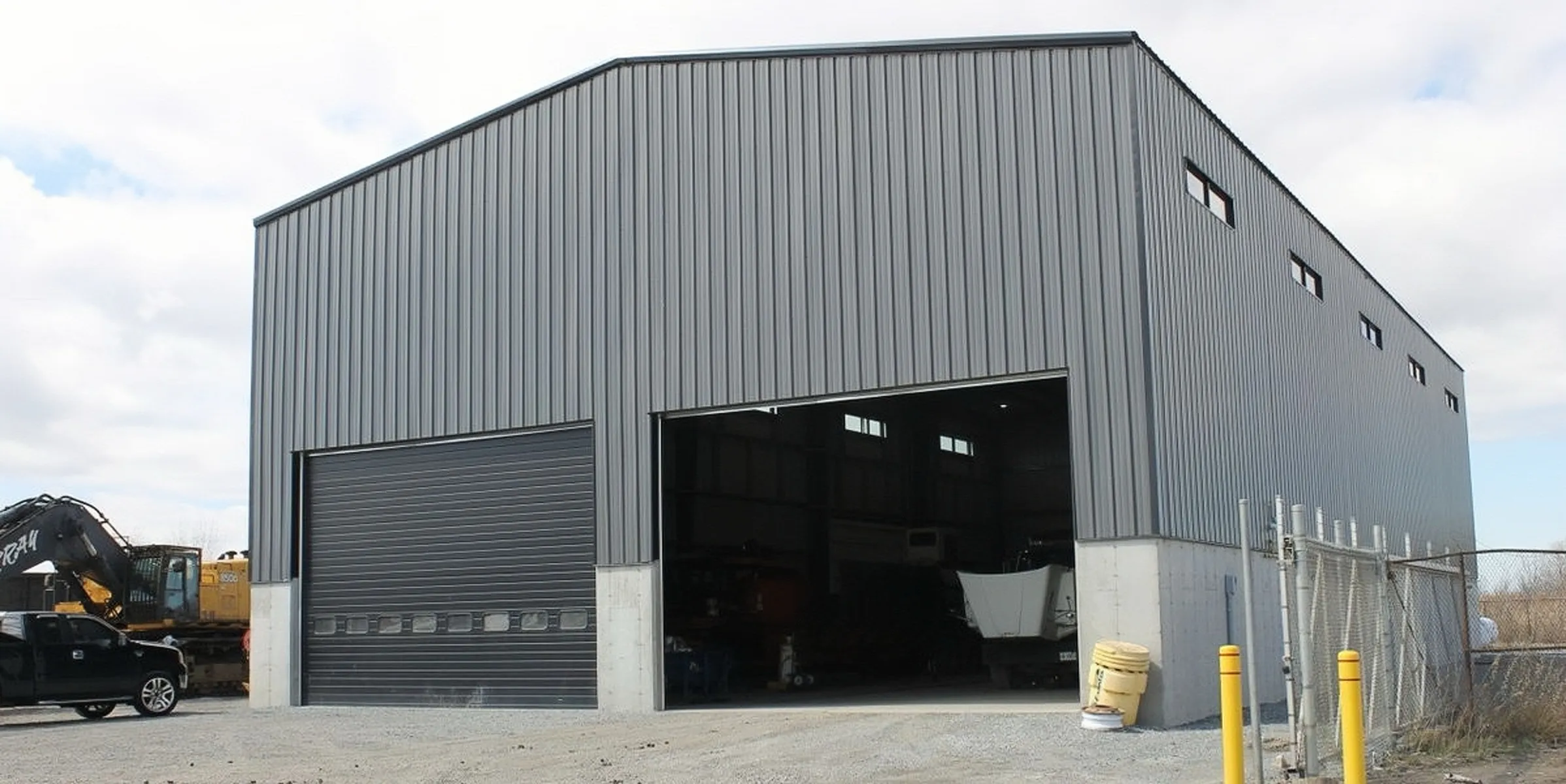 gray-steel-structure-workshop-exterior