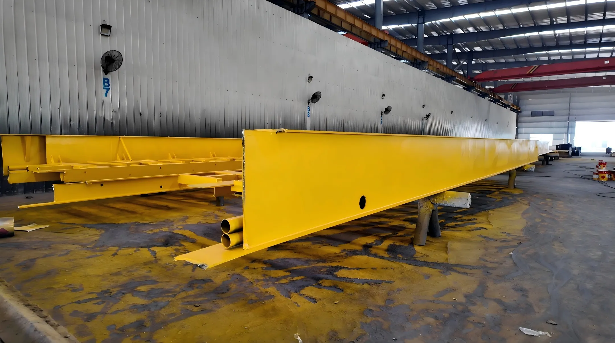 painted-structural-steel-h-beam-factory